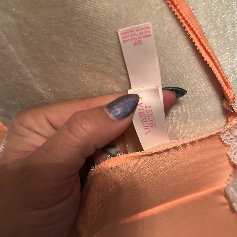 Victoria’s Secret lingerie dress small - Picture 4 of 8